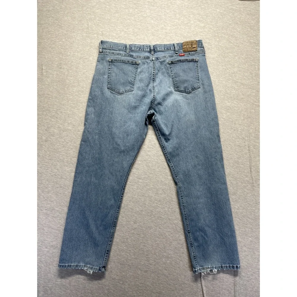 Wrangler relaxed fit